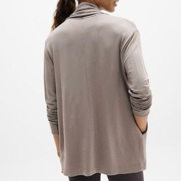 Athleta Pranayama Restore Wrap cardigan sweater in grey size XXS - Picture 2 of 11